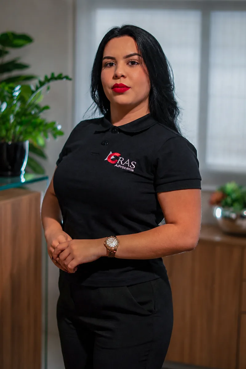 Maria Eduarda, estagiária da CRAS Advocacia