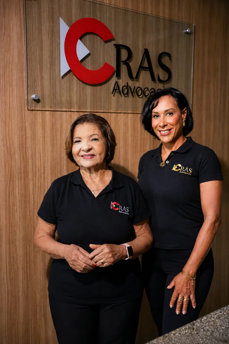 Dra. Zelia Alves Silva, fundadora, e Dra. Cláudia Inaba, CEO da CRAS Advocacia
